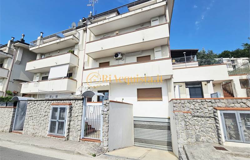 CAPEZZANO – RIONE PIOMBINO